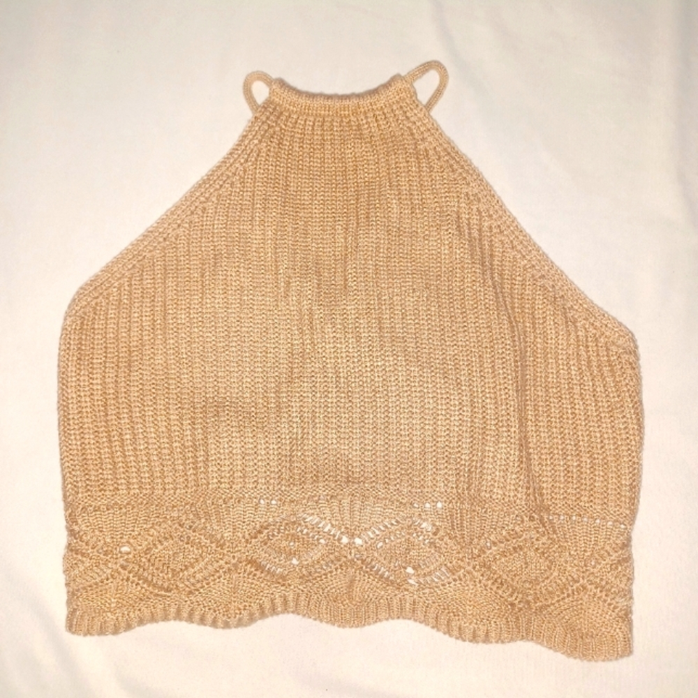 KNITTED CROP TOP HALTER